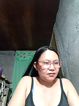 hotpinay 45 online show from March 23, 2026, 11:10 am