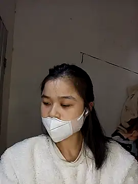 Daisy-lusia2026 online show from April 2, 2026, 2:35 pm