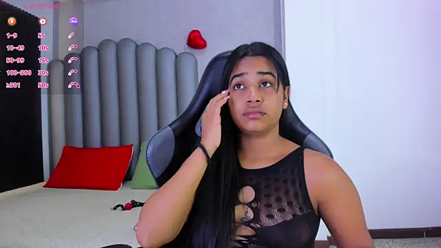 Shirleytaylor- online show from April 10, 2026, 11:39 am