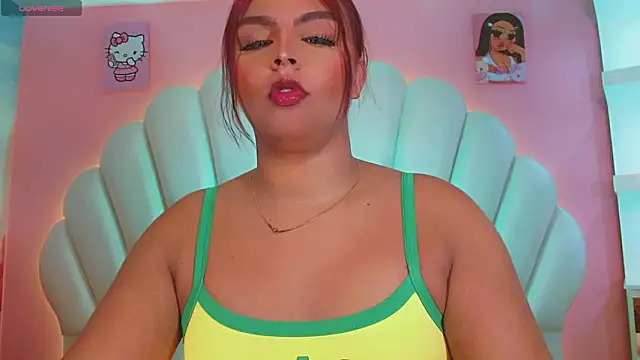 Snapshot of Maia_Hotts chatting on February 25, 2026, 11:32 am Maia Hotts online show from February 25, 2026, 11:32 am