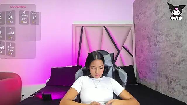 AyshelDoll1 online show from March 4, 2026, 11:40 am