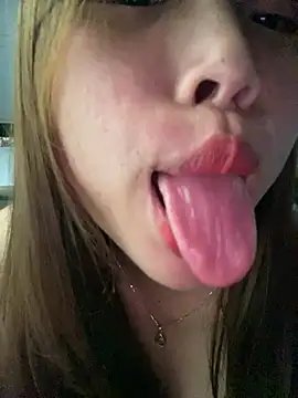 Snapshot of Emxinhka1 chatting on July 29, 2026, 2:49 pm Emxinhka1 online show from July 29, 2026, 2:49 pm