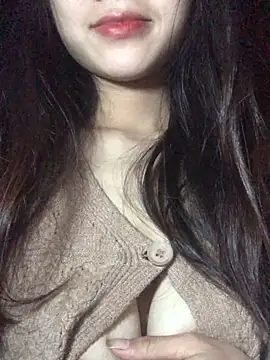 Snapshot of uyensexy chatting on February 7, 2026, 6:21 am uyensexy online show from February 7, 2026, 6:21 am