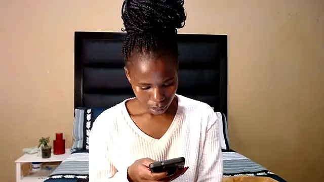 AppleAsss online show from February 24, 2026, 12:28 pm