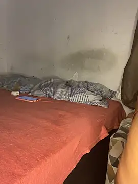 kelly sa online show from February 25, 2026, 3:40 am