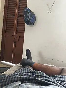 Snapshot of Bengal_Tiger420 chatting on February 7, 2026, 8:33 am Bengal Tiger420 online show from February 7, 2026, 8:33 am