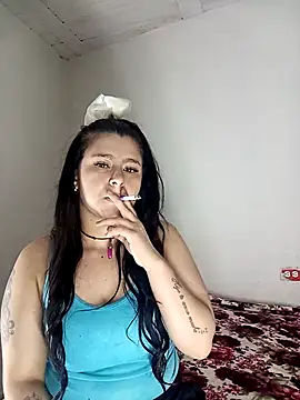 Snapshot of YouSexyWomen chatting on February 22, 2026, 3:42 am YouSexyWomen online show from February 22, 2026, 3:42 am