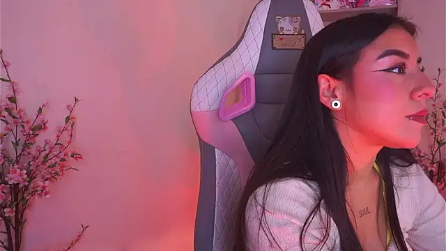 Snapshot of mavi_boo chatting on February 11, 2026, 9:03 pm mavi boo online show from February 11, 2026, 9:03 pm