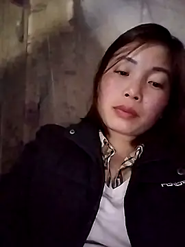 Ella-aa online show from March 13, 2026, 1:27 pm