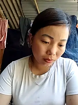 Ella-aa online show from March 30, 2026, 3:30 am