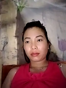 Ella-aa online show from March 19, 2026, 10:32 pm