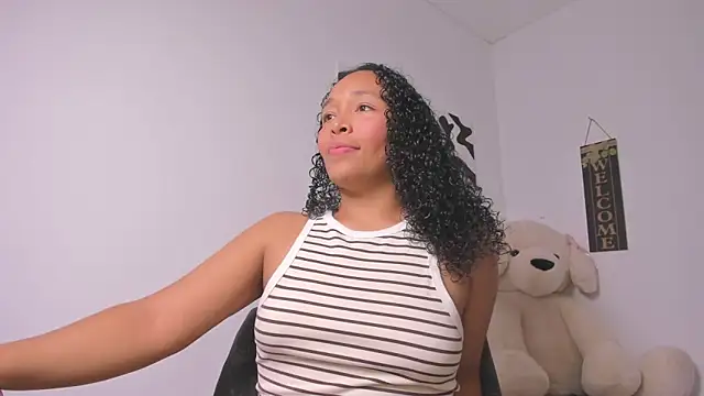 Nia13 online show from February 23, 2026, 5:30 am