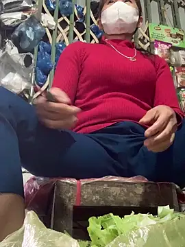 Snapshot of YANINA120 chatting on February 25, 2026, 2:23 am YANINA120 online show from February 25, 2026, 2:23 am