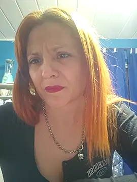 dullsecitalove25 online show from May 23, 2026, 3:16 am