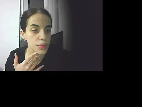 LuxxuryAnne online show from February 25, 2026, 9:03 pm