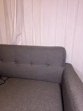 cristal  violetaa online show from February 3, 2026, 3:37 am