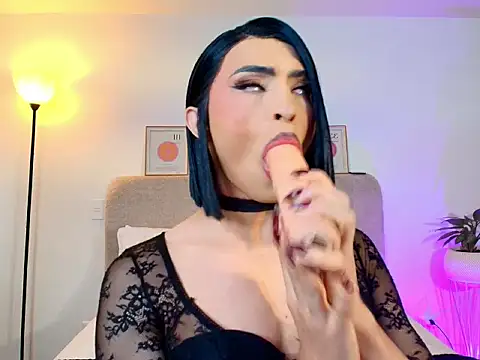 Snapshot of KarolPortellaa chatting on February 28, 2026, 2:39 pm KarolPortellaa online show from February 28, 2026, 2:39 pm