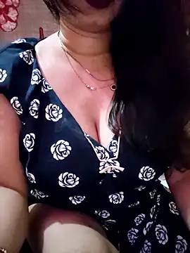 PARI51 online show from March 26, 2026, 7:56 pm