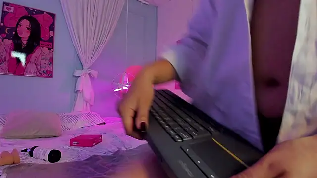 Cleo Foxx online show from February 4, 2026, 11:38 am