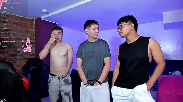 Snapshot of Bad_Boys777 chatting on February 26, 2026, 9:59 pm Bad Boys777 online show from February 26, 2026, 9:59 pm