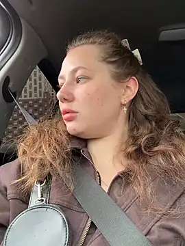 AsynaYuuki online show from April 2, 2026, 10:44 am