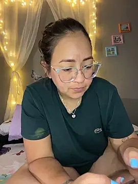 alisbloom online show from March 19, 2026, 6:08 pm