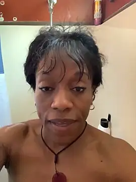 NatalieGainer goodies online show from March 25, 2026, 1:21 pm