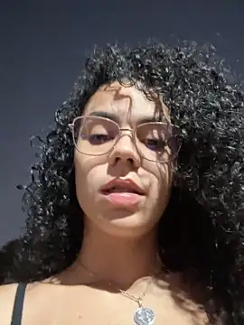 SirenStell0 online show from May 27, 2026, 9:11 pm