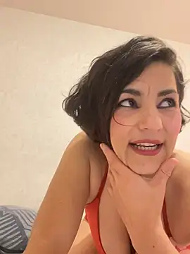 eva luz online show from March 12, 2026, 9:41 pm