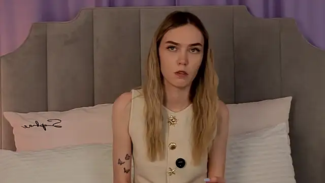 Snapshot of NikkiRyx chatting on May 6, 2026, 3:16 pm NikkiRyx online show from May 6, 2026, 3:16 pm