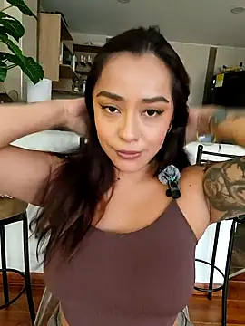 Snapshot of foxxy_lover chatting on April 27, 2026, 4:49 pm foxxy lover online show from April 27, 2026, 4:49 pm