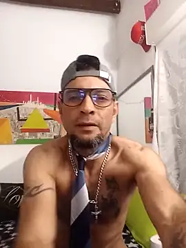 yoahotpetrafiery online show from March 10, 2026, 6:34 pm