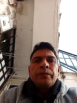 yoahotpetrafiery online show from April 14, 2026, 12:10 pm