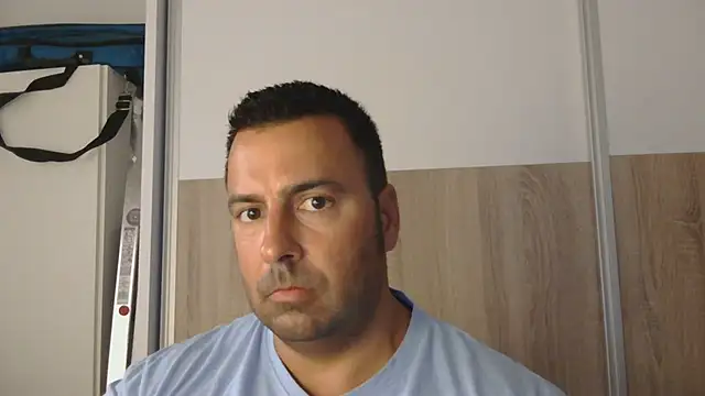 Snapshot of VanillaTime78-Jorge chatting on July 28, 2026, 7:38 am VanillaTime78-Jorge online show from July 28, 2026, 7:38 am
