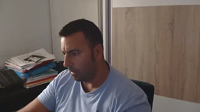 Snapshot of VanillaTime78-Jorge chatting on July 29, 2026, 7:29 am VanillaTime78-Jorge online show from July 29, 2026, 7:29 am
