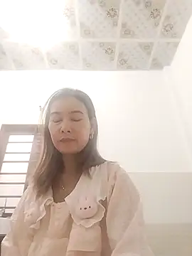 Sexy-ladyboobs69 online show from May 2, 2026, 1:11 am