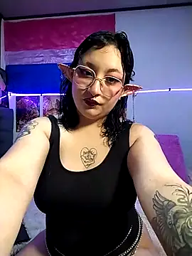 Lilith Oni66 online show from February 4, 2026, 7:53 pm