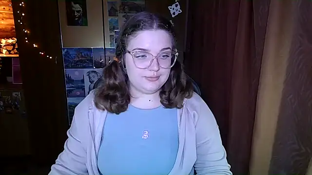 Snapshot of Teasing_Dora chatting on February 3, 2026, 3:04 am Teasing Dora online show from February 3, 2026, 3:04 am