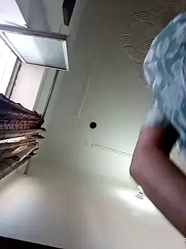 khushi rawat online show from March 1, 2026, 3:06 am