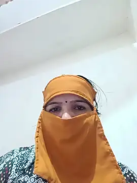Snapshot of punamji_sexe chatting on July 6, 2026, 6:42 am punamji sexe online show from July 6, 2026, 6:42 am