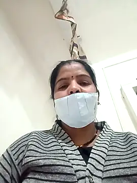 punamji sexe online show from February 5, 2026, 3:41 pm