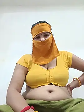 Snapshot of punamji_sexe chatting on July 5, 2026, 4:19 am punamji sexe online show from July 5, 2026, 4:19 am