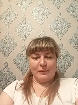 KristinaLowq online show from March 4, 2026, 3:53 pm