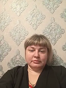 Snapshot of KristinaLowq chatting on February 9, 2026, 4:27 pm KristinaLowq online show from February 9, 2026, 4:27 pm