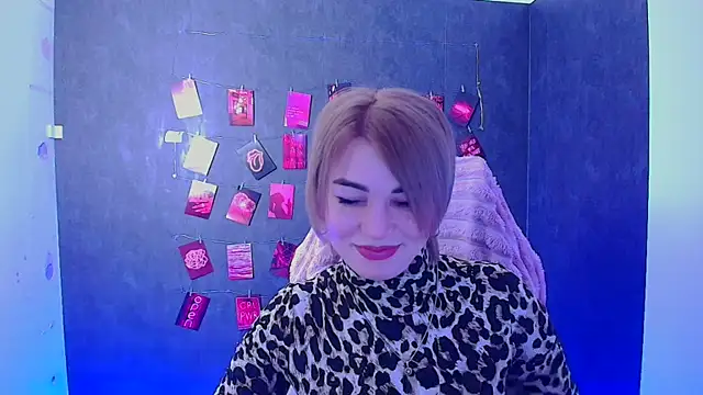 CuttieEmma online show from February 3, 2026, 6:33 am