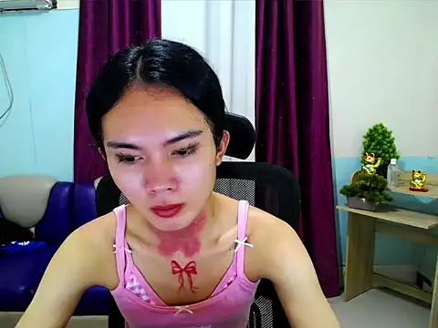 Snapshot of devine_goddess chatting on May 20, 2026, 5:43 pm devine goddess online show from May 20, 2026, 5:43 pm