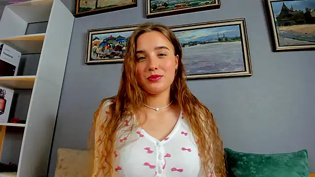 Snapshot of NightGloss chatting on February 26, 2026, 12:49 pm NightGloss online show from February 26, 2026, 12:49 pm