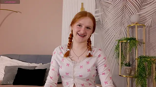 AmandaWatts online show from April 8, 2026, 5:31 am