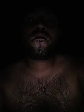 Josejose1984 online show from July 26, 2026, 9:43 pm