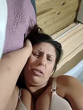 deboragta online show from February 6, 2026, 2:24 pm